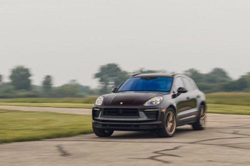 Porsche, Porsche Macan, View Photos of the 2024 Porsche Macan T