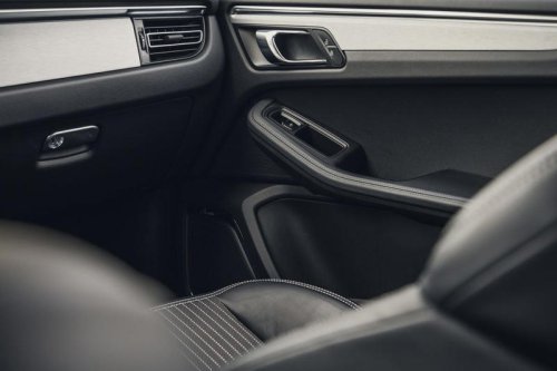 View Photos of the 2024 Porsche Macan T