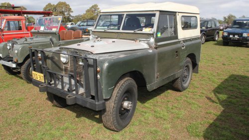 10 classic pickup trucks that defined durability