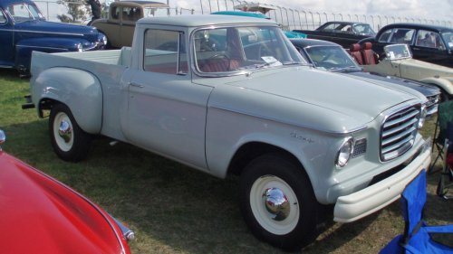 8 vintage trucks that refuse to fade into history