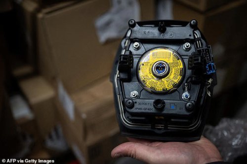 Hundreds of Citroens with potentially lethal defects for sale with no mention of 'stop-drive' order