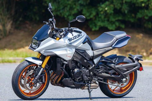 【レビュー】スズキ「KATANA」インプレ（2025年）｜独創のスタイリングと豪快なパワーを誇る現代の名刀