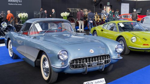 Early Corvette C1 roadsters with genuine style