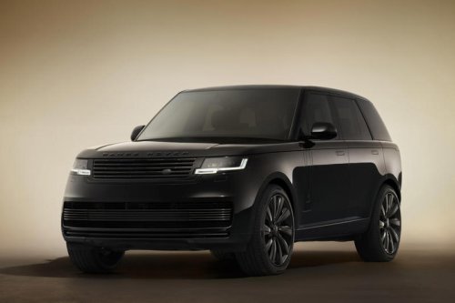 Land Rover Defender, Range Rover, Range Rover Sport get blacked-out flagships