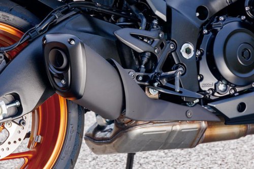 いずれもパワフルな4気筒エンジンを搭載！ CB1000Fコンセプト・Z900RS・KATANAのパワーユニット＆シャシー、足まわりを比較