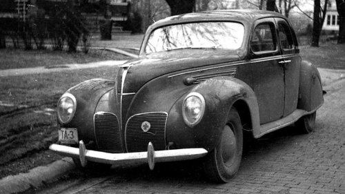 1940s Lincoln Zephyr: elegance on wheels