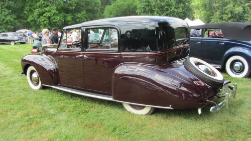 1940s Lincoln Zephyr: elegance on wheels