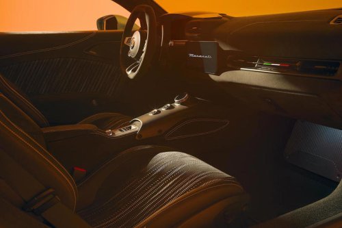 マセラティがMC20の進化形となる新型スーパースポーツカー「MCプーラ」を世界初披露