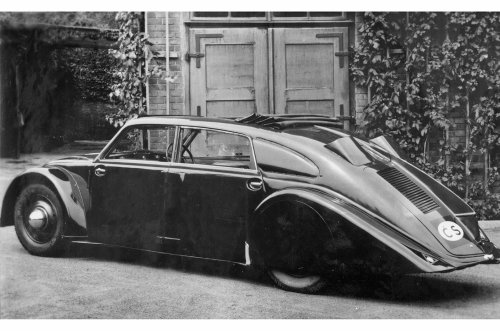 La edad de oro del coche con motor trasero