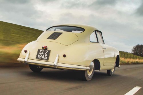 La edad de oro del coche con motor trasero