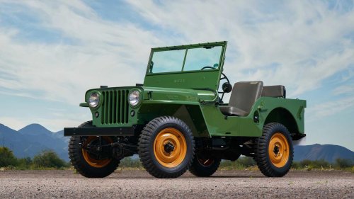 The ideal drop-top SUV you can buy in 2026