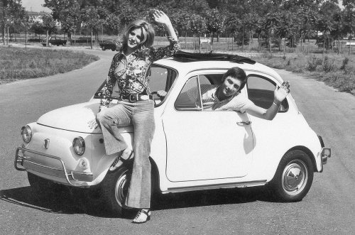 La edad de oro del coche con motor trasero