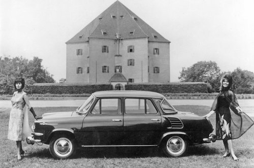 La edad de oro del coche con motor trasero