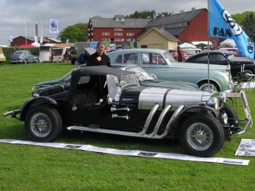 Gorgeous 1960s Classic Cars That Still Turn Heads