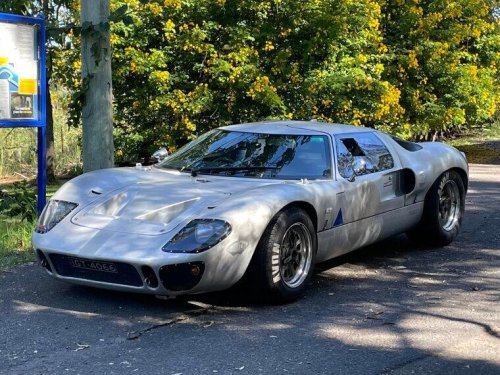 Gorgeous 1960s Classic Cars That Still Turn Heads