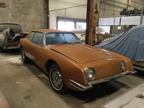 Gorgeous 1960s Classic Cars That Still Turn Heads