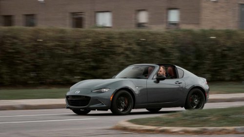 The sports car that aged better than its rivals