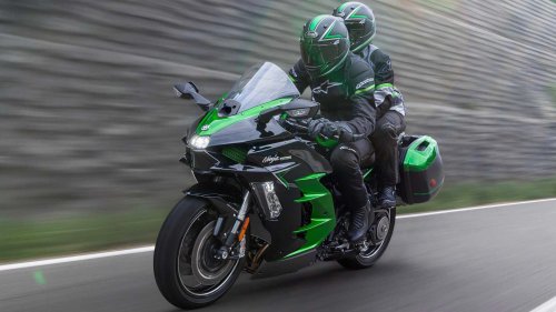 10 comfortably fast bikes built for riders who refuse to compromise