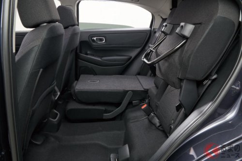 ホンダ | アストンマーティン | ベントレー | シトロエン | ヒョンデ | インフィニティ | ランボルギーニ | ランドローバー | マクラーレン | メルセデス・ベンツ | フォルクスワーゲン | マツダ | ダイハツ | ダッジ | シュコダ | いすゞ | メルセデス | マセラティ | ロータス | トヨタ | アルピーヌ | シボレー | クライスラー | フェラーリ | フォード | ジャガー | ジープ | プジョー | ルノー | ロールス・ロイス | スマート | ビュイック | キャデラック | クプラ | レクサス | アキュラ | アルファロメオ | アルピナ | アウディ | フィアット | キア | ジェネシス | ポルシェ | オペル | スバル | ボルボ | ブガッティ | Citroën | スズキ | なぜ「ホンダだけ？」 他社が真似しない「センタータンクレイアウト」何が凄い？ シンプルだけど…奥が深い理由とは？ フィット・Nシリーズに採用された独自技術