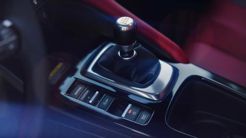 Acura, Acura’s 6-speed manual – why they kept it (and everyone else didn’t)