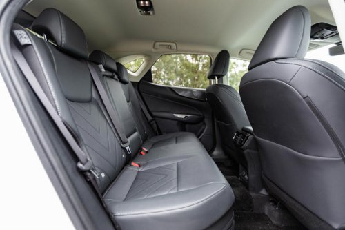 2025 Lexus NX350h Sports Luxury FWD review