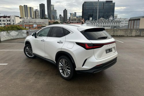 2025 Lexus NX350h Sports Luxury FWD review