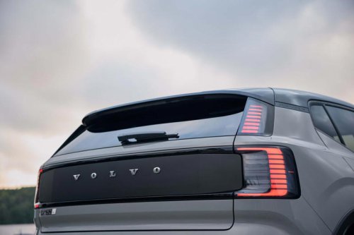 Volvo EX30 Cross Country: Photos From All Angles