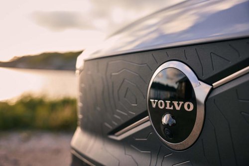 Volvo EX30 Cross Country: Photos From All Angles