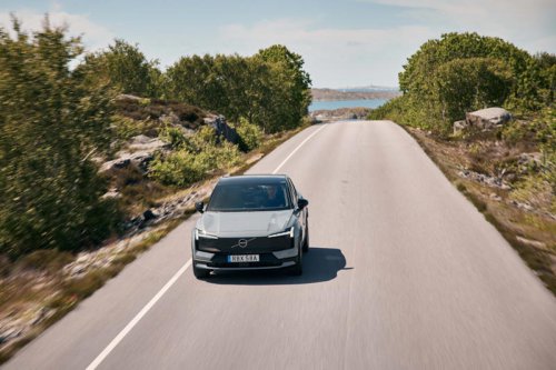 Volvo EX30 Cross Country: Photos From All Angles