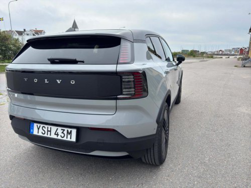 Volvo EX30 Cross Country: Photos From All Angles