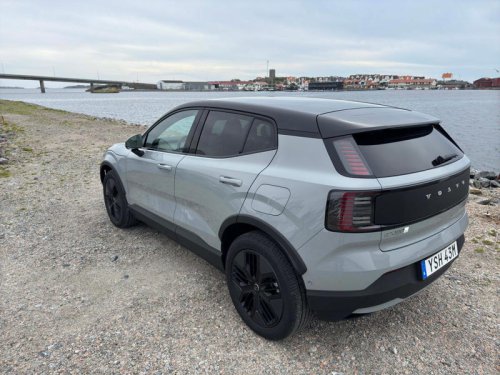 Volvo EX30 Cross Country: Photos From All Angles
