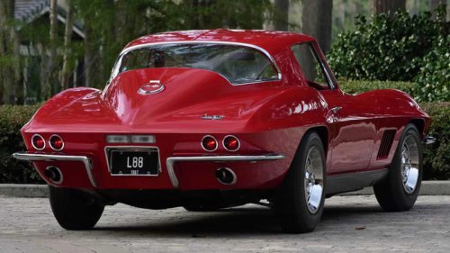 The world's fastest car over the quarter mile in the '60s