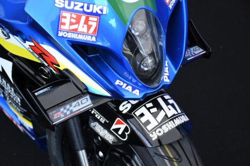 【GSX-R mini？】鈴鹿8耐で発見！ スズキ「CNチャレンジ」仕様の謎のミニバイク…コレなんですか？