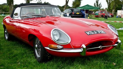 Muscle Cars, From Muscle to Exotics: 10 classic cars every collector should consider