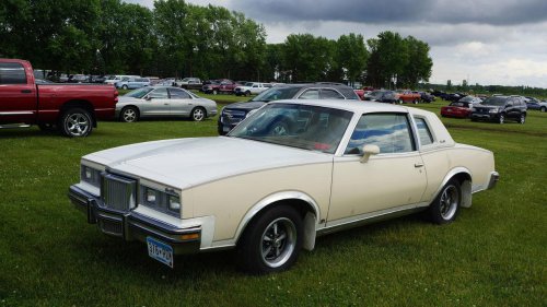 The Pontiac V8s that got no respect