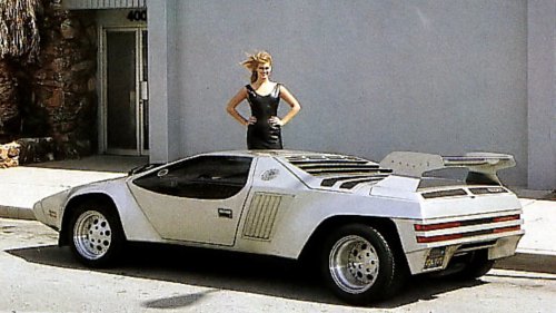 20 Cutting-Edge 80s Cars That Looked Like They Were From The Future