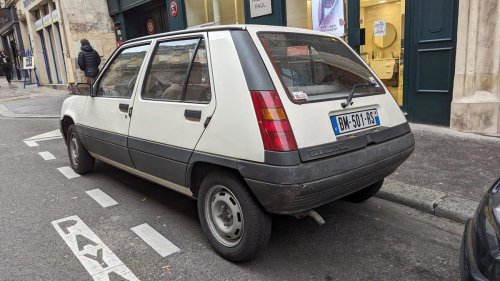 An Artistic Coincidence: Citroën Picasso Meets Pablo Picasso’s Paris