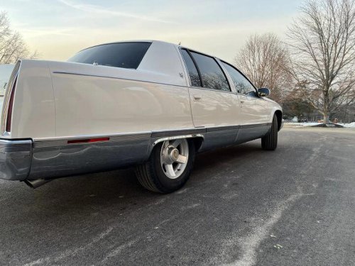 1995 Cadillac Fleetwood For Sale