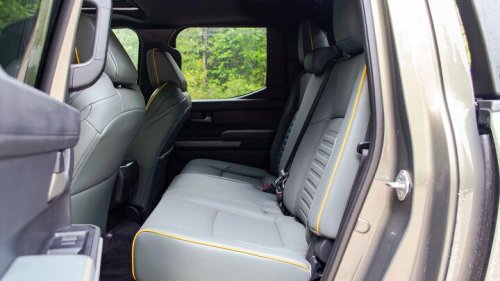 Toyota Tacoma Trailhunter vs Nissan Frontier Pro-4X Comparison