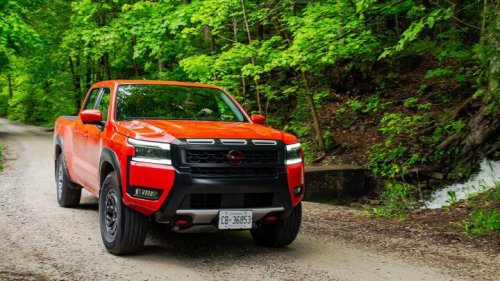 Toyota, Toyota Tacoma, Nissan, Toyota Tacoma Trailhunter vs Nissan Frontier Pro-4X Comparison