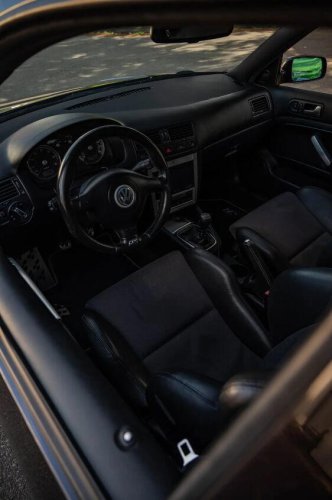 2004 Volkswagen R32 For Sale