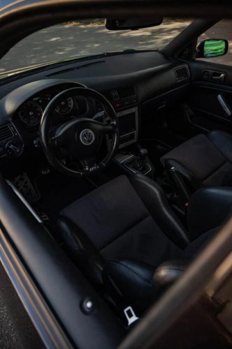 2004 Volkswagen R32