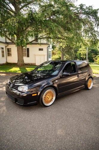 2004 Volkswagen R32 For Sale