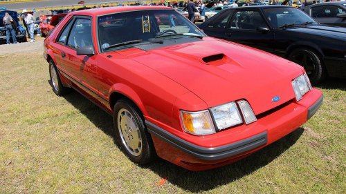 8 sports cars from the 1980s that still look futuristic today