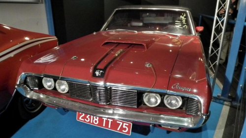 10 classic V8 legends that still sound like controlled chaos