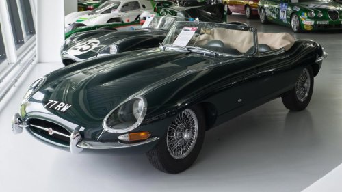 12 Sports cars with timeless designs
