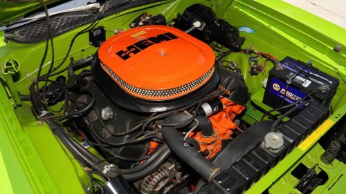 Plymouth, V8 Icons Revisited: The 1971 Plymouth Road Runner