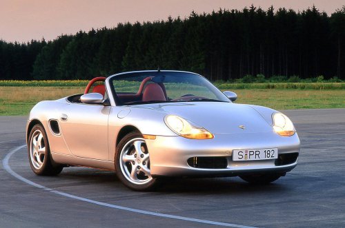 Estos coches salvaron de la muerte a sus fabricantes