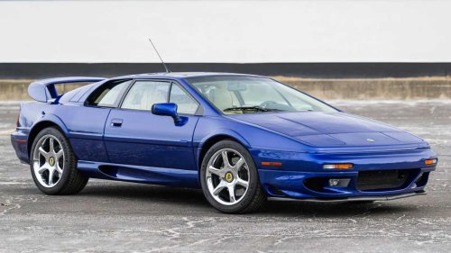 Lotus Esprit V8: The forgotten supercar that beat the 911 Turbo