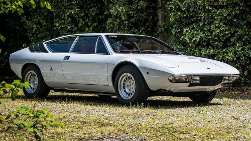 The 10 smallest V8s ever put in production cars